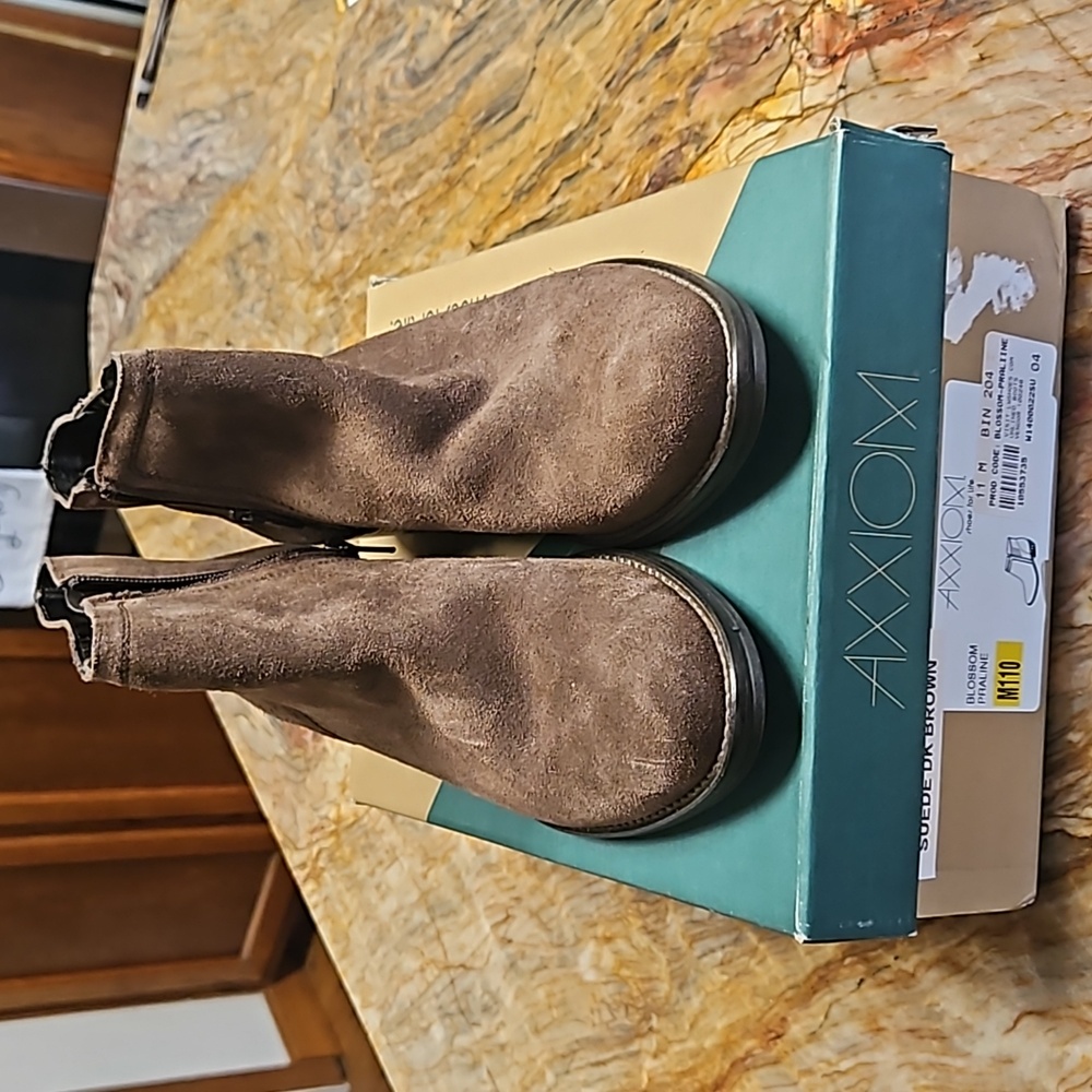 AXXIOM Suede Dark Brown Boots Shoes - 11